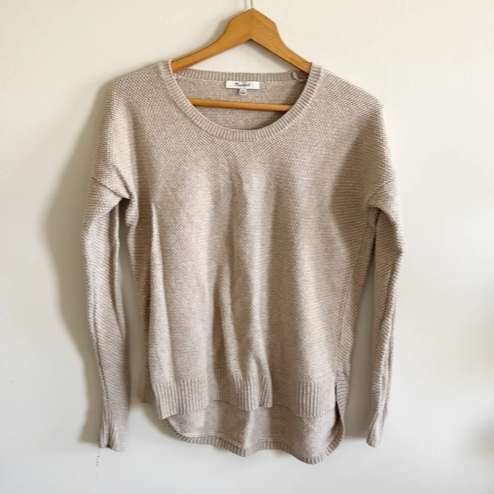 Madewell beige tan Hi-Lo Sweater Textured L/S Crew Knit Sweater Top size M